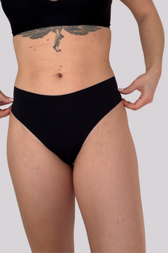 Bezszwowe majtki brazylijskie SCULPT BLACK
