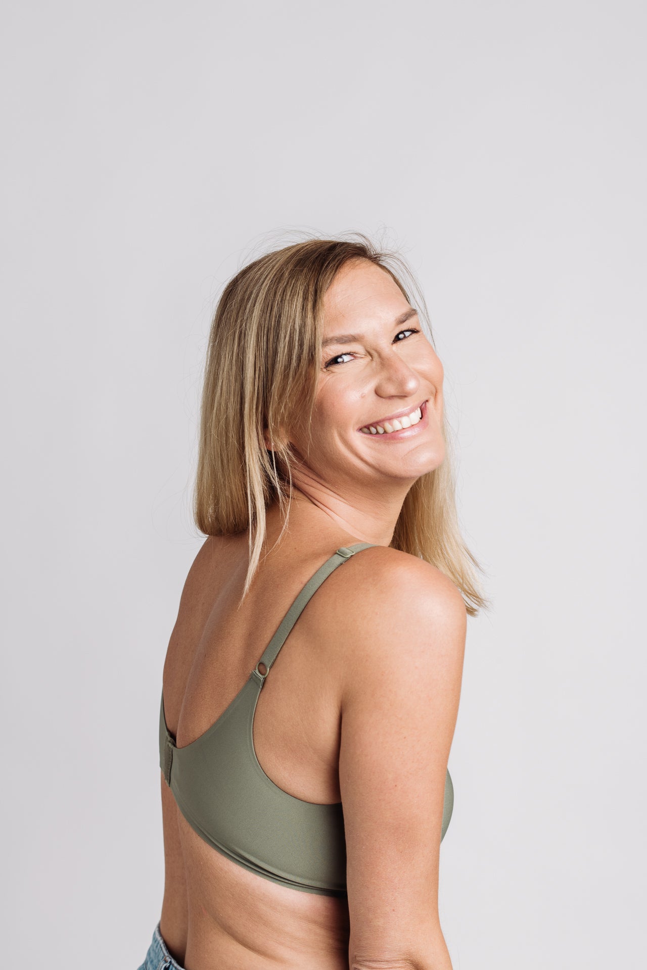 Biustonosz bezszwowy KHAKI